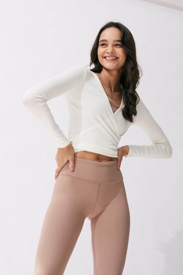 [ ] Lazo Crop Tee